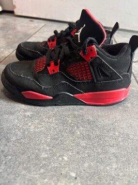Kid’s  Air Jordan 4 Retro ‘Bred’